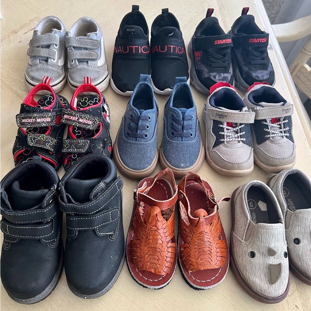 HUGE 9 PAIR LOT Toddler Boy Shoe SIZE 6 (sneakers, Sandals, boots)